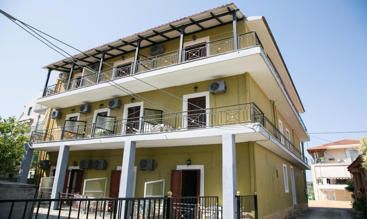 ليكسوري Petania Hotel & Apartments المظهر الخارجي الصورة